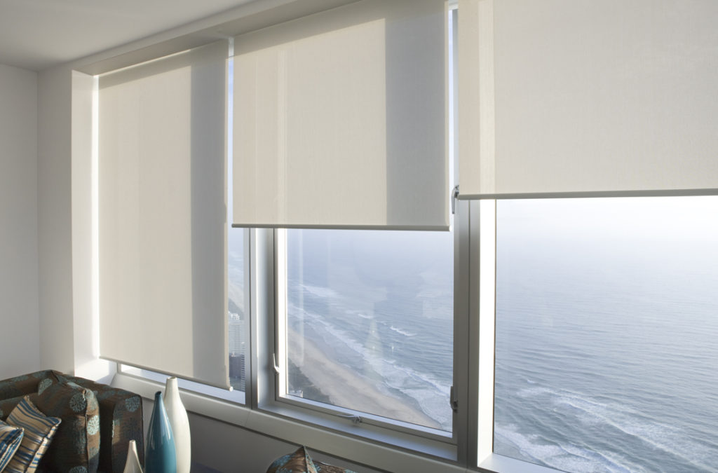 Automatic deals window blinds