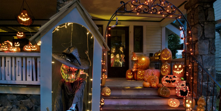 halloween smart home