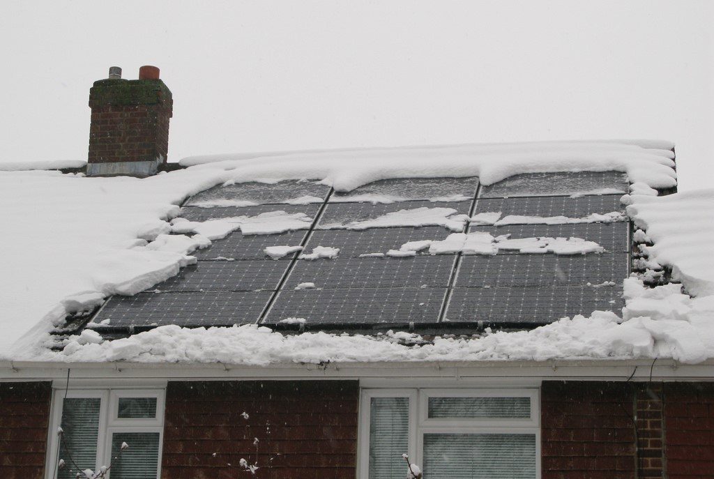 zonnepanelen werken ook in de winter / solar panels also work during the winter