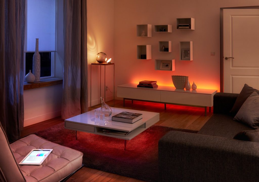 smart light comparison philips hue